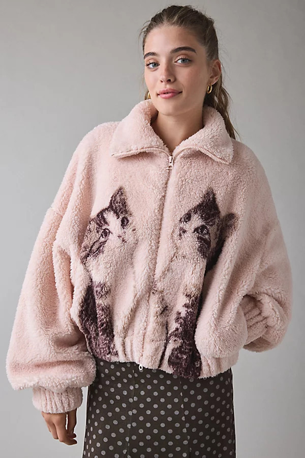 Kimchi Blue Snow Bunny Printed Piled Fleece Zip-Up Jacket in Pink Cat Tapestry, Women's at Urban Outfitters | Urban Outfitters (US and RoW)