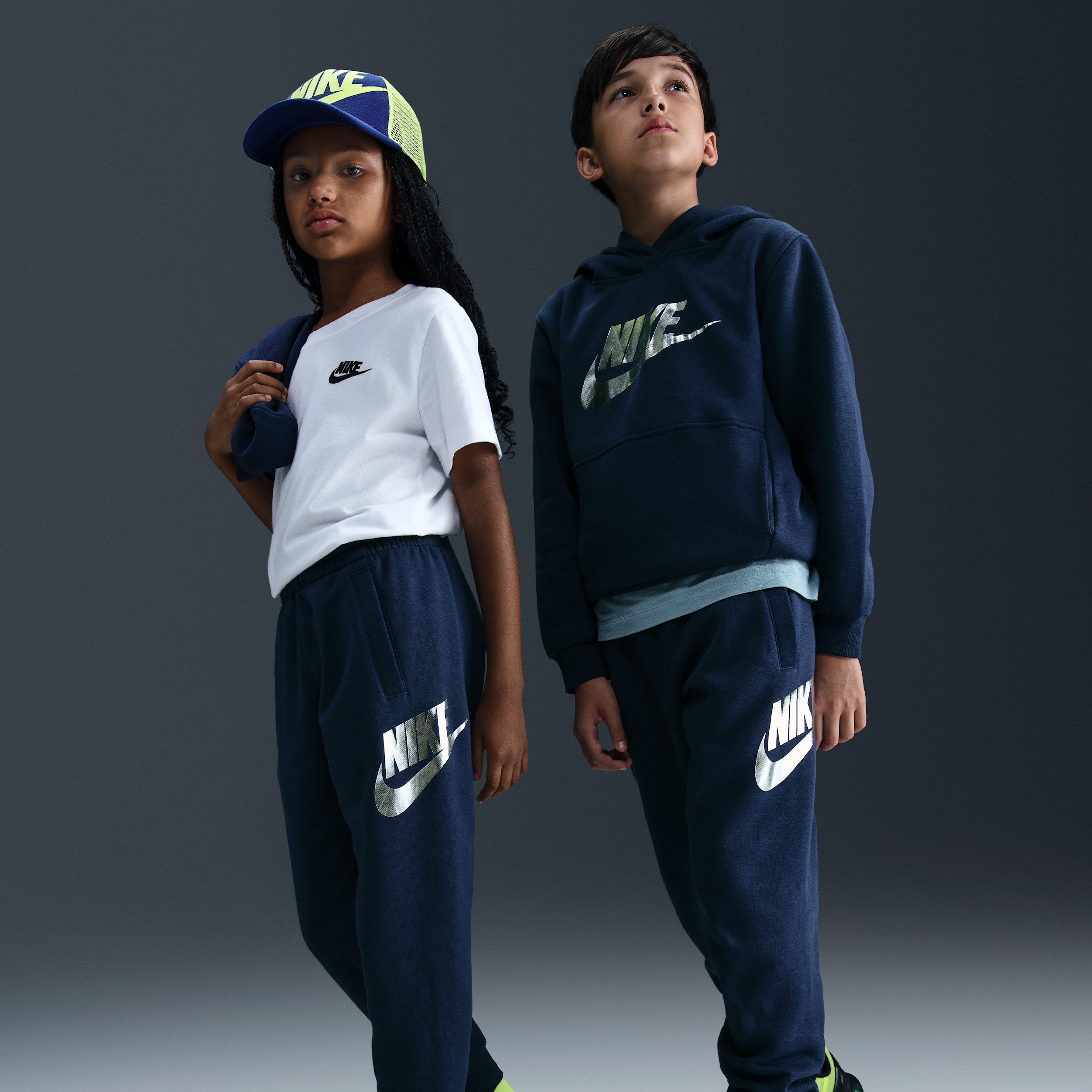 Nike Sportswear Club Fleece Big Kids' Jogger Pants in Blue | HQ0981-410 | Nike (US)