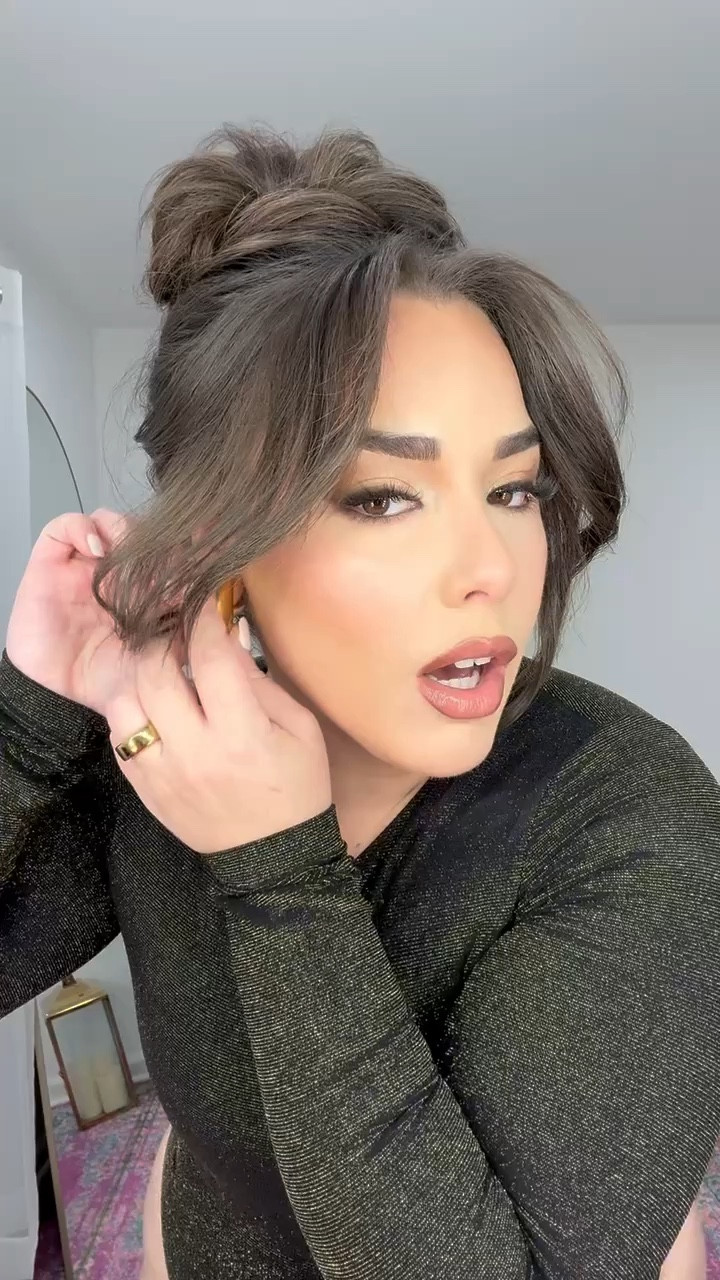 It’s no longer the holidays but this outfit is still perfect for dinner or any event! The yitty bodysuit is so snatching and comfortable 🙌🏻🙌🏻

#LTKmidsize #LTKstyletip #LTKplussize