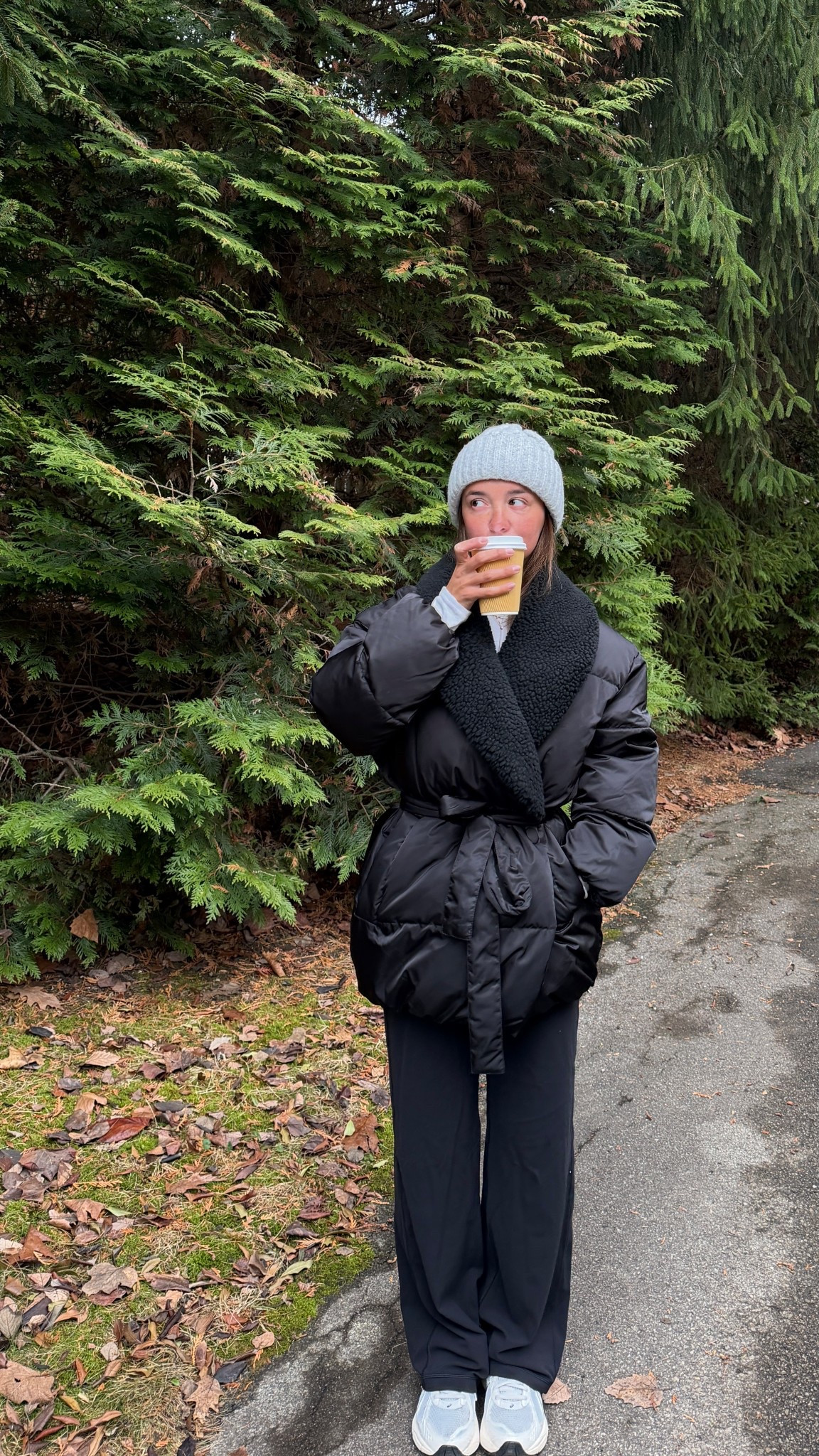 XS coat it’s huge! And XS short in the bottoms!