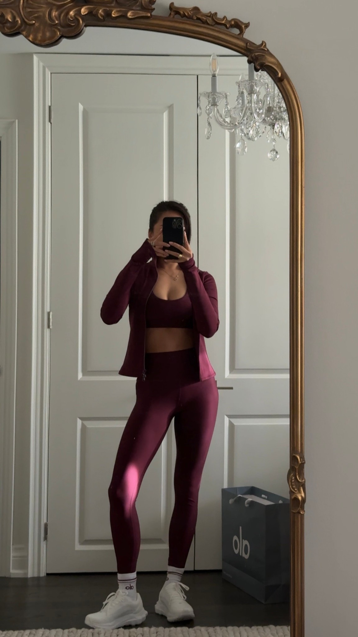 Burgundy Alo set 
