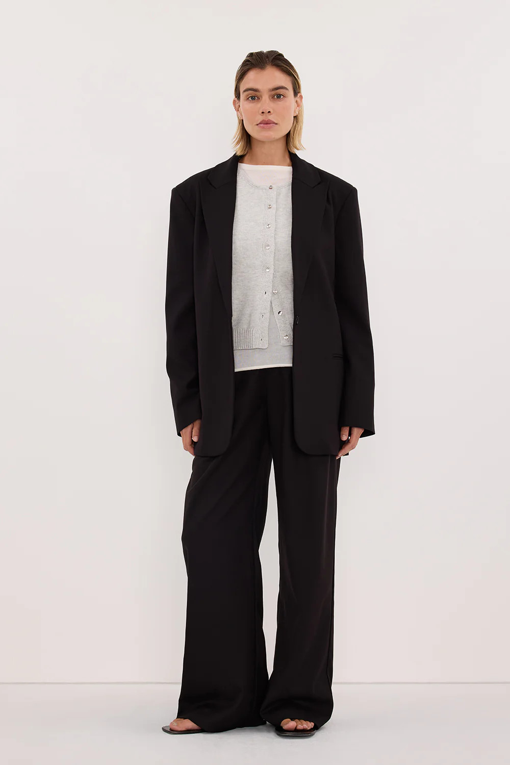 Harley 2.0 Black Oversized Blazer | DISSH
