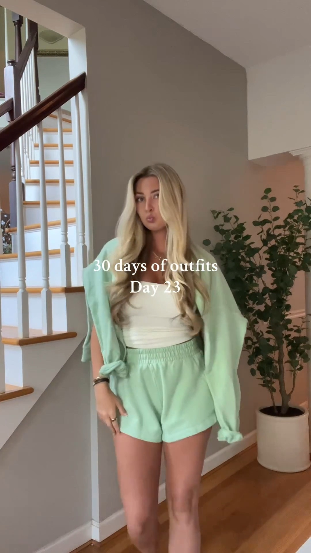 30 days of outfits : day 23 ! 


#LTKU #LTKStyleTip #LTKSeasonal