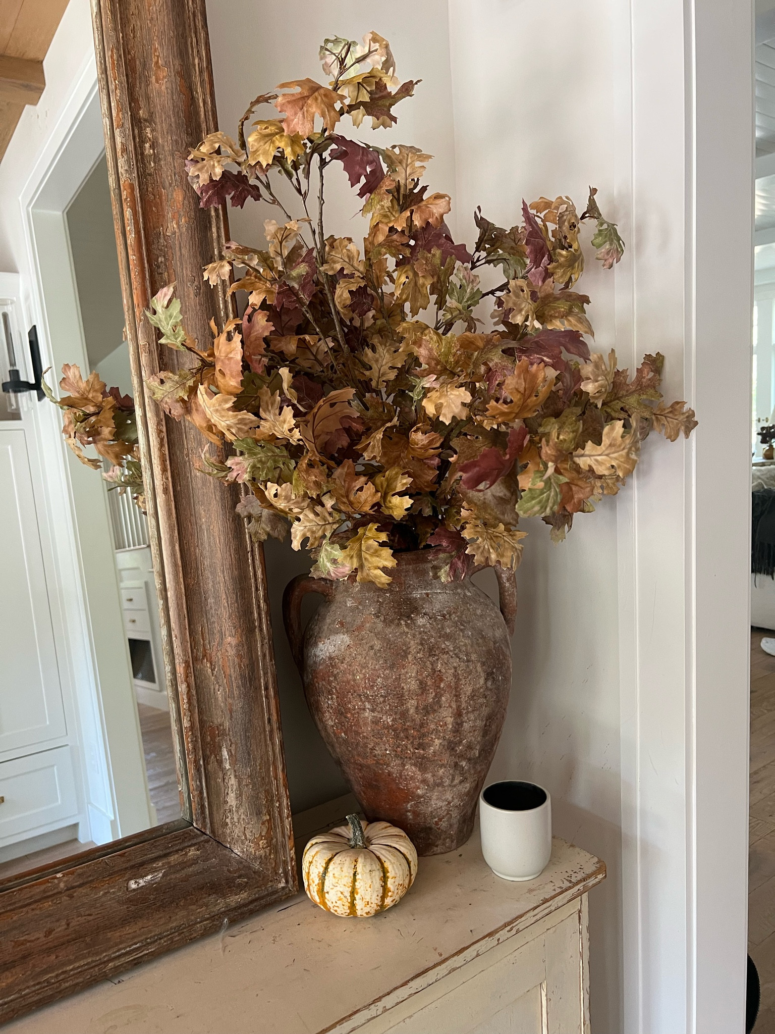  a little touch of  fall to my entryway with these faux branches 🍁

#LTKhome #LTKstyletip #LTKSeasonal