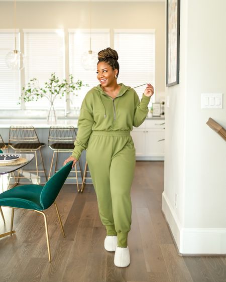 How cute is this jumpsuit from Amazon?! Comes in lots of colors and is so comfy! #founditonamazon

Lounge set, onesie, jumpsuit, romper, amazon outfit, amazon fashion, casual outfit, sweat set

#LTKfindsunder50 #LTKstyletip #LTKSeasonal