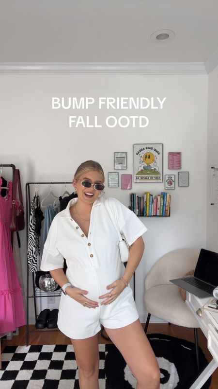 Bump friendly fall outfit // pregnant outfit // casual early fall outfit 

#LTKunder100 #LTKbump #LTKFind
