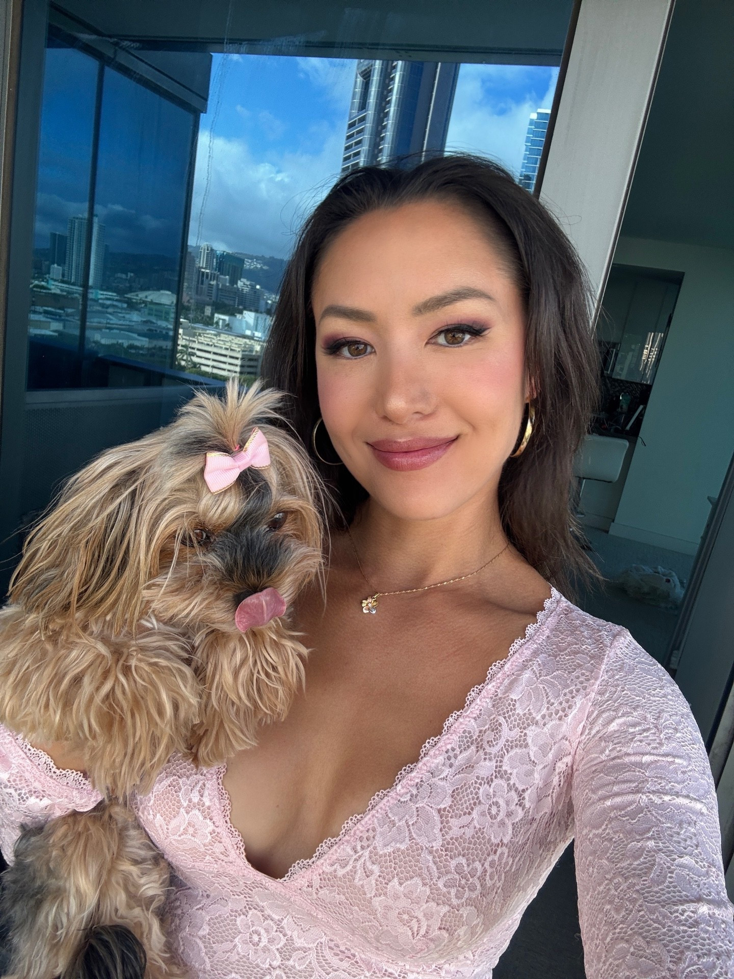 Such a pretty pink lace top! Size us 4

#LTKootd
