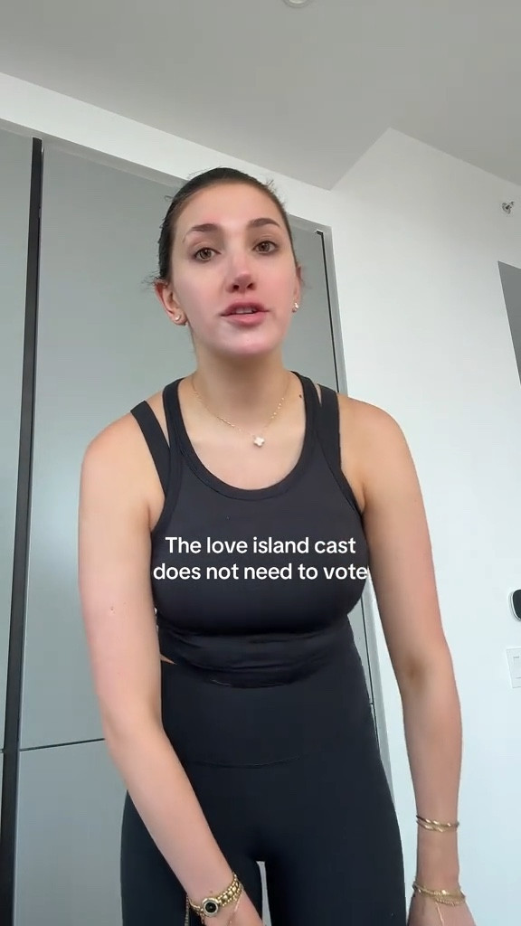 let’s talk love island...

#LTKSeasonal #LTKActive #LTKStyleTip