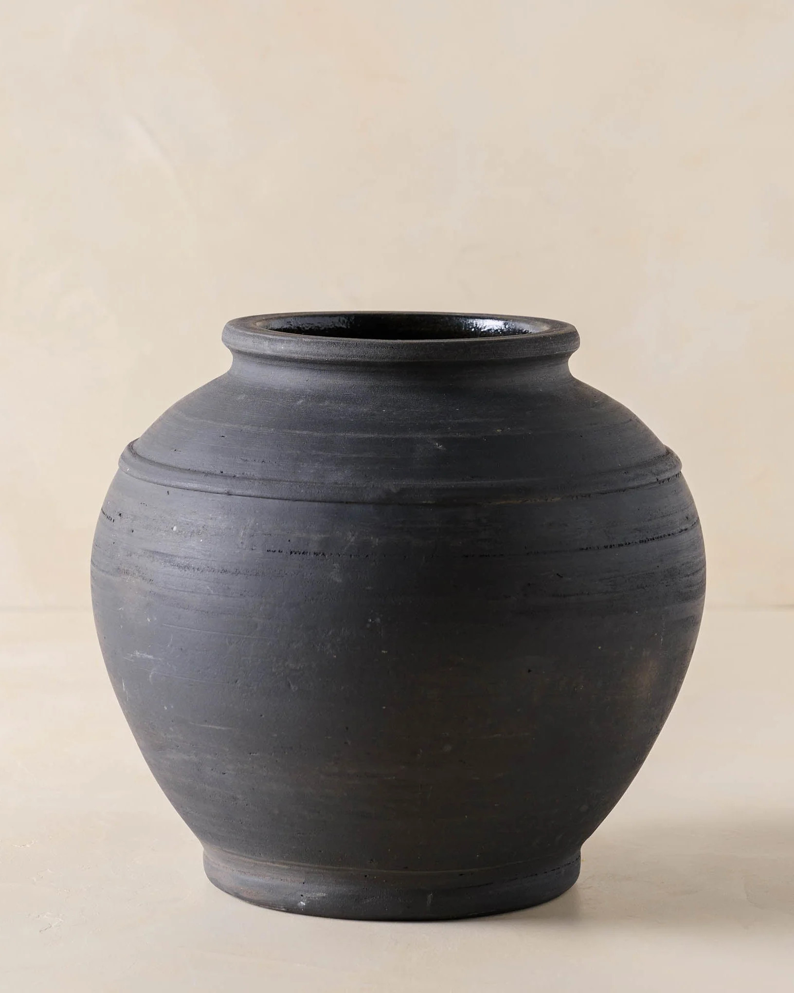 Rustic Black Hand-Made Vase | Magnolia