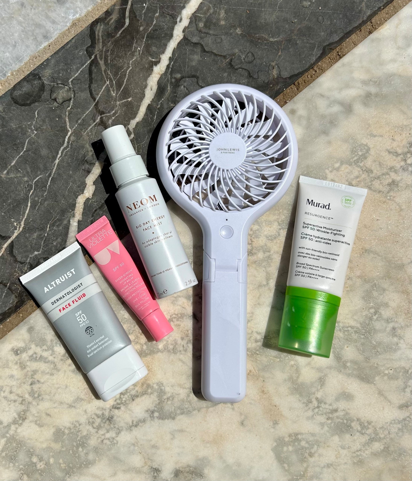 My summer essentials 🏖️

Murad Superactive Moisturizer SPF 50: Wrinkle-Fighting
Neom BIG DAY ENERGY FACE MIST
ULTRA VIOLETTE SPF 50 SHEEN SCREEN HYDRATING LIP BALM
ALTRUIST DERMATOLOGIST FACE FLUID

Summer holiday essentials 


#LTKsummer #LTKtravel #LTKbeauty