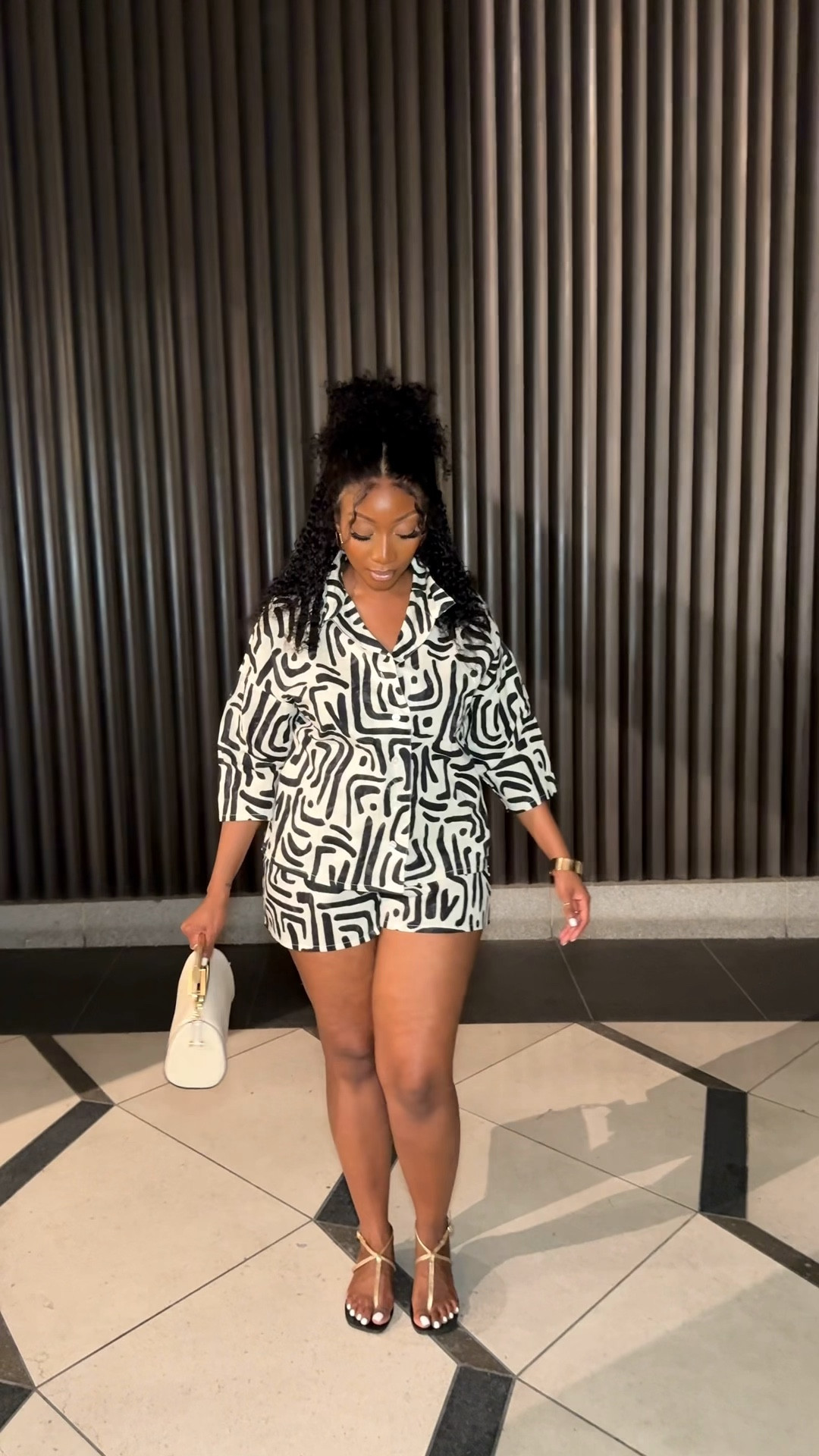 Outfit Of The Day 🔲 Monochrome vibes #lizlizlive 

#LTKsummer #LTKcurves #LTKstyletip