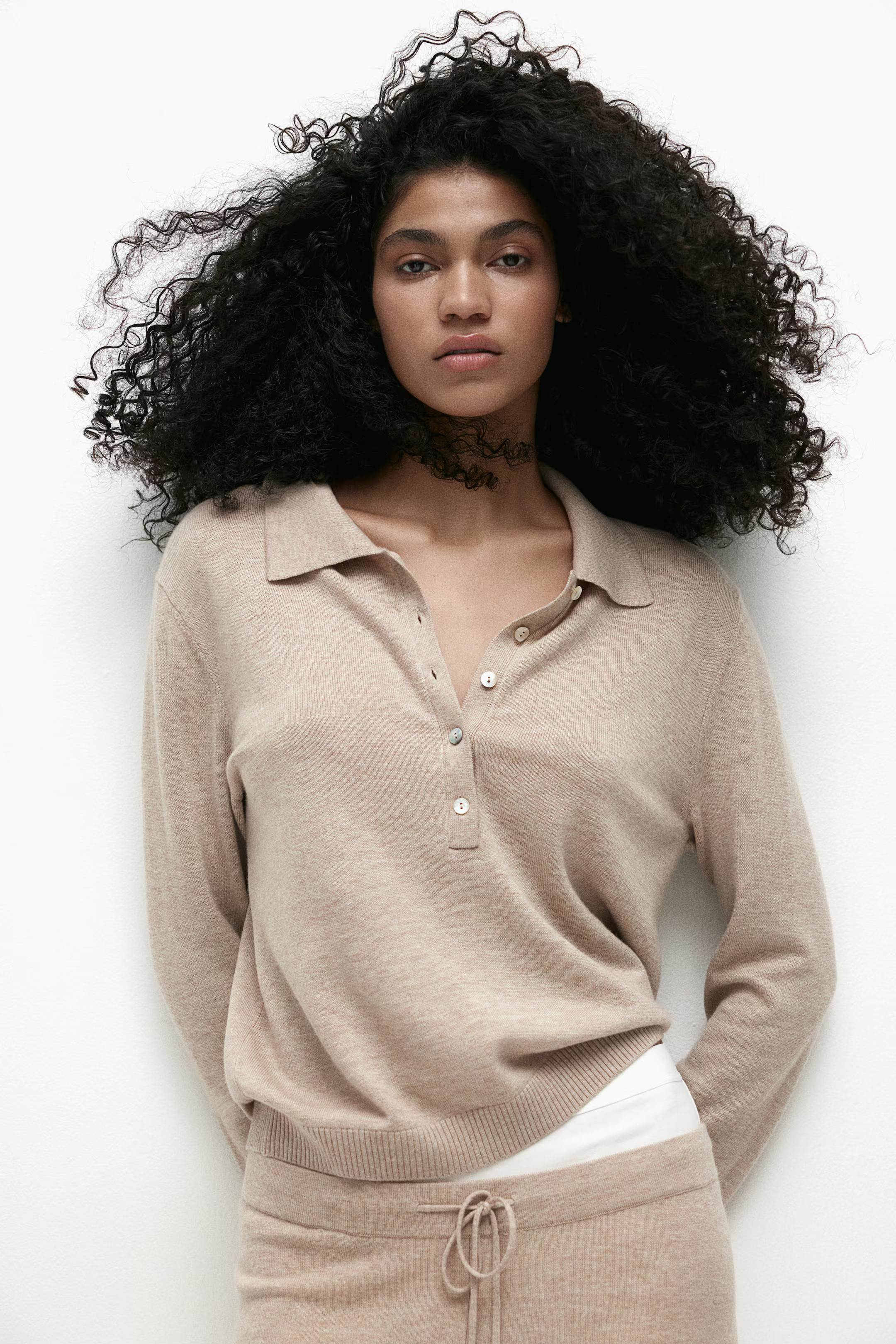 Poloshirt aus Kaschmirmix - Hellbeigemeliert - Ladies | H&M AT | H&M (DE, AT, CH, NL, FI)