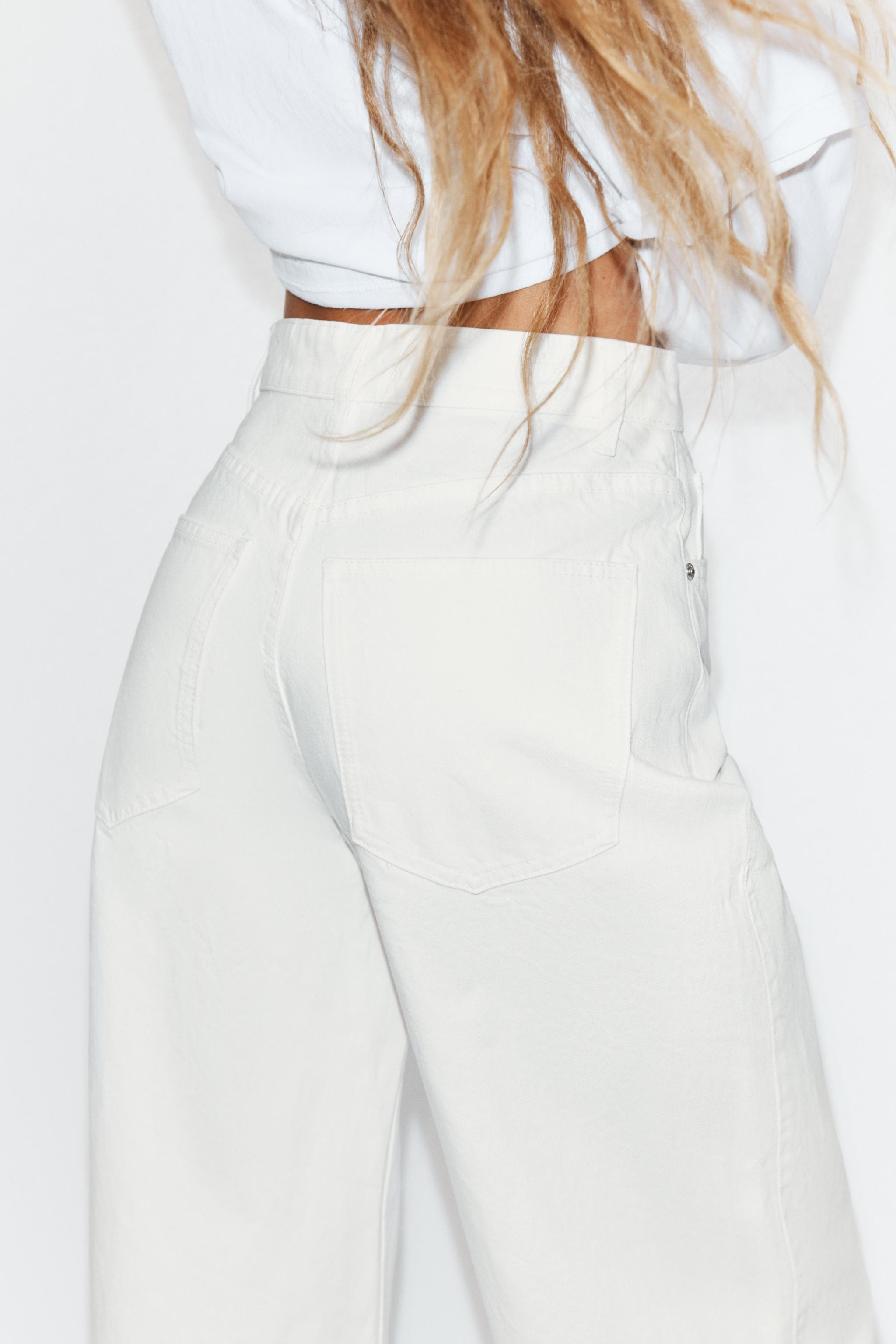HIGH WAIST - EXTRA WIDE LEGHigh-waisted jeans with five pockets. Extra long wide leg. Front zip a... | Zara US