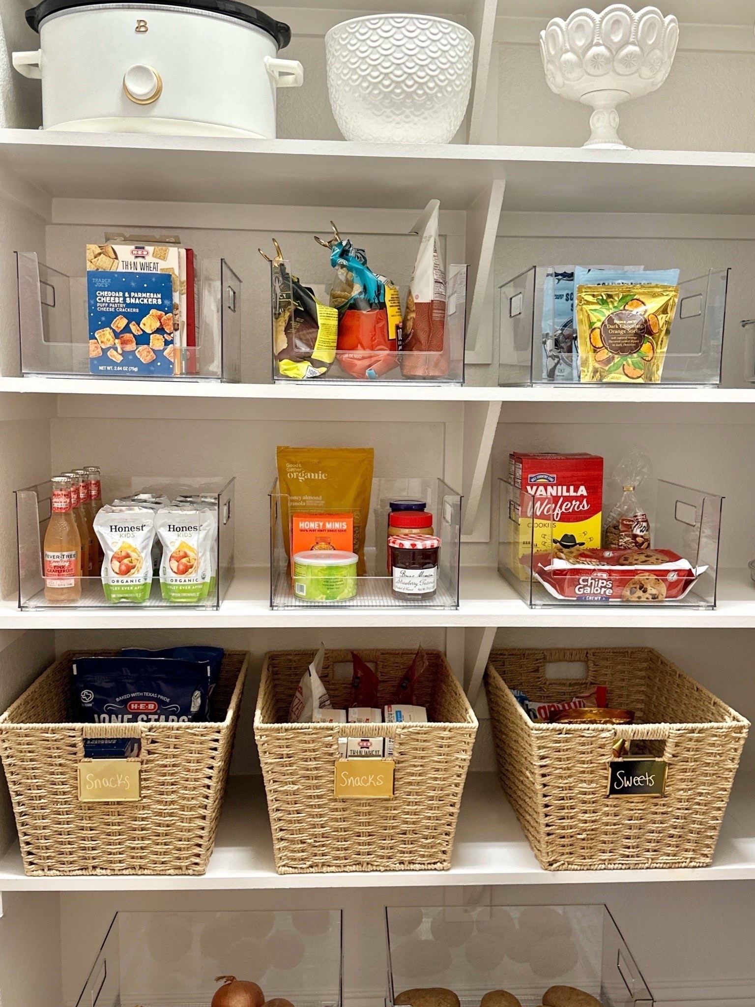Pantry organization, pantry bins, kitchen organizer

#LTKdayinmylife #LTKHome #LTKmomlife