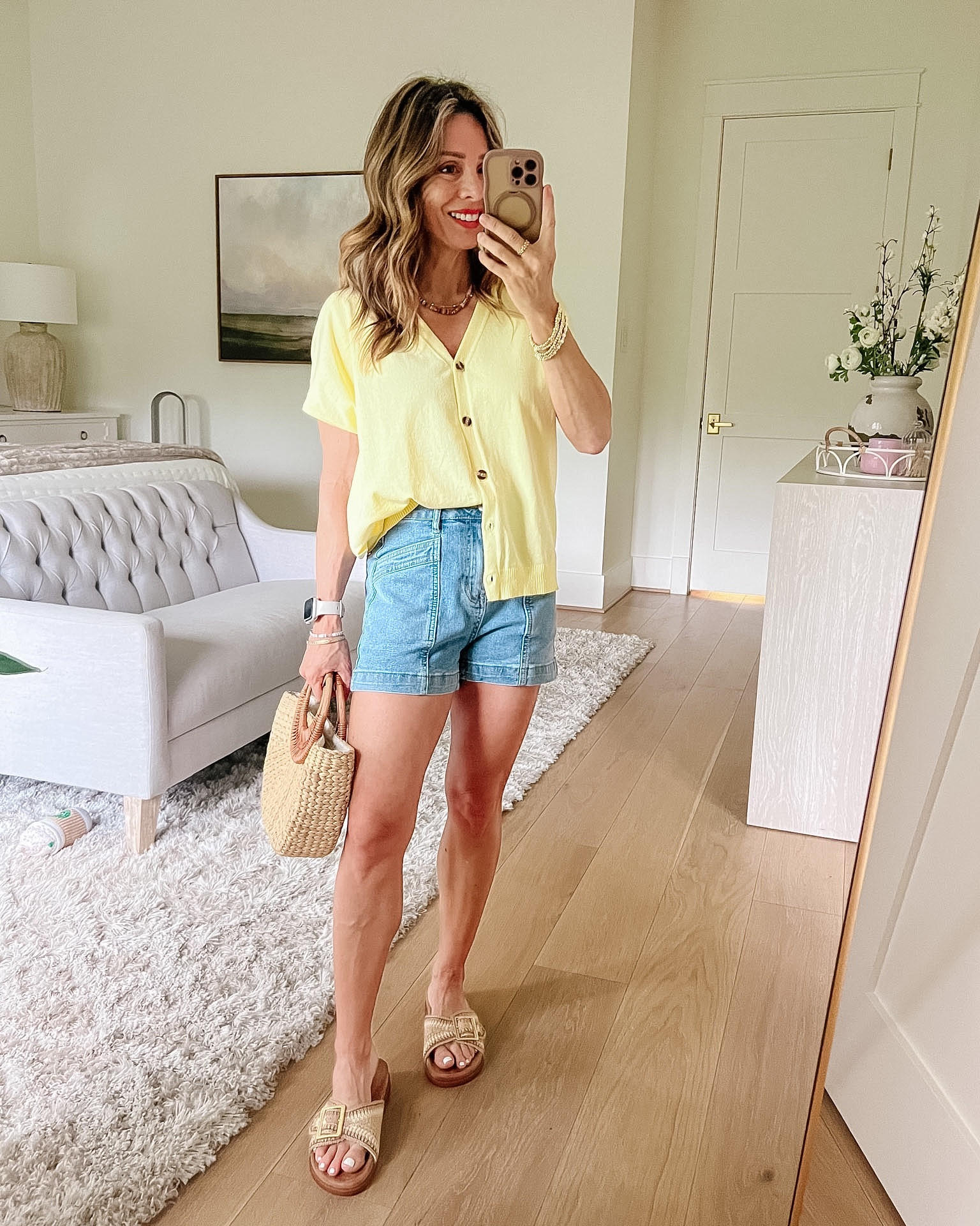 New Amazon Fashion Finds! 

This short sleeve cardigan is nice and lightweight and the color is perfect for spring and summer. You can wear it open, buttoned, half tucked, full tuck, so many ways to style.

Top Fit: I’m wearing a Small
Shorts Fit: I’m wearing a Small