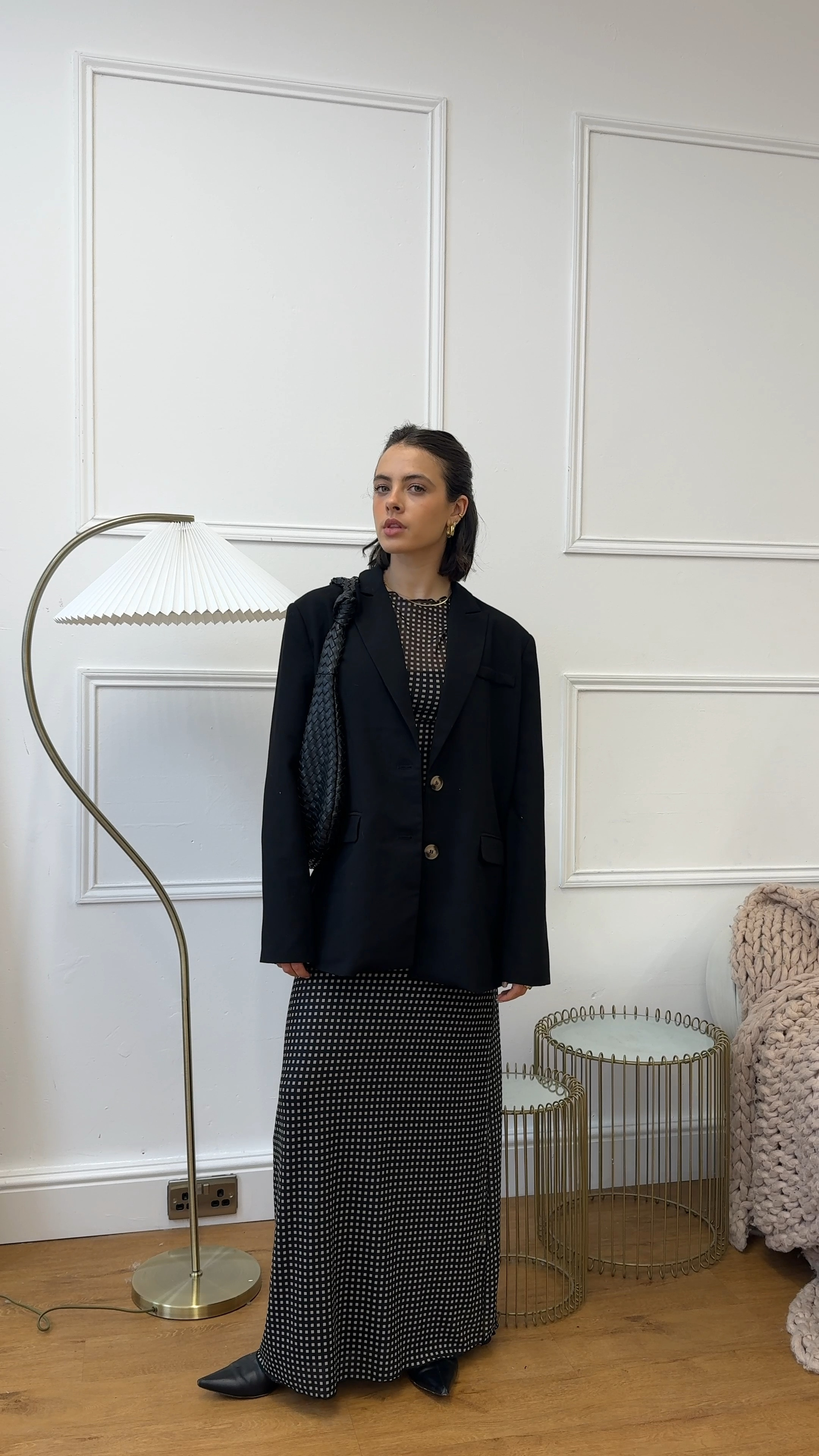 Date night outfit inspo ❣️ 
Dissh dress, 4th and reckless blazer, Anthropologie bag, Russell and Bromley sleek boots, long sleeve maxi dress, evening outfit inspo 