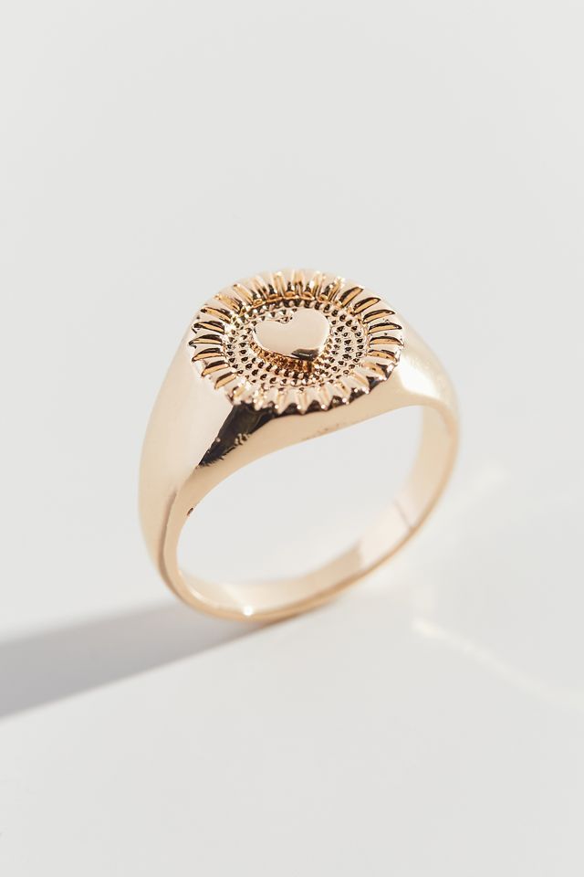 Icon Signet Ring | Urban Outfitters (US and RoW)
