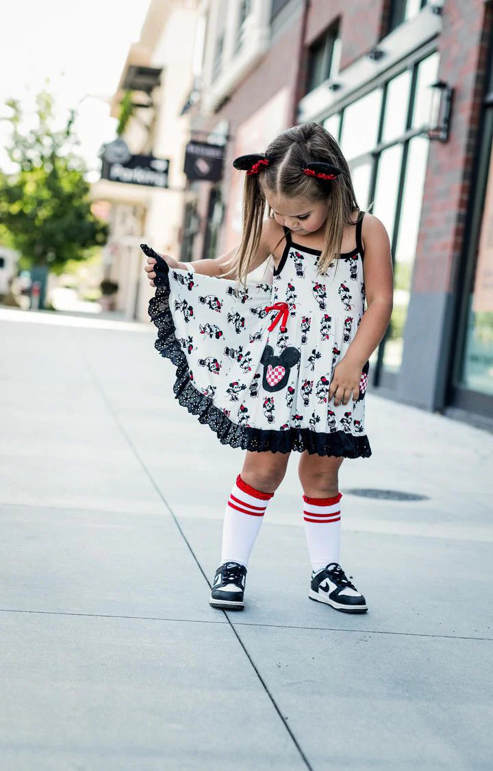 Magic Minnie Summer Lounge Set | Fletch