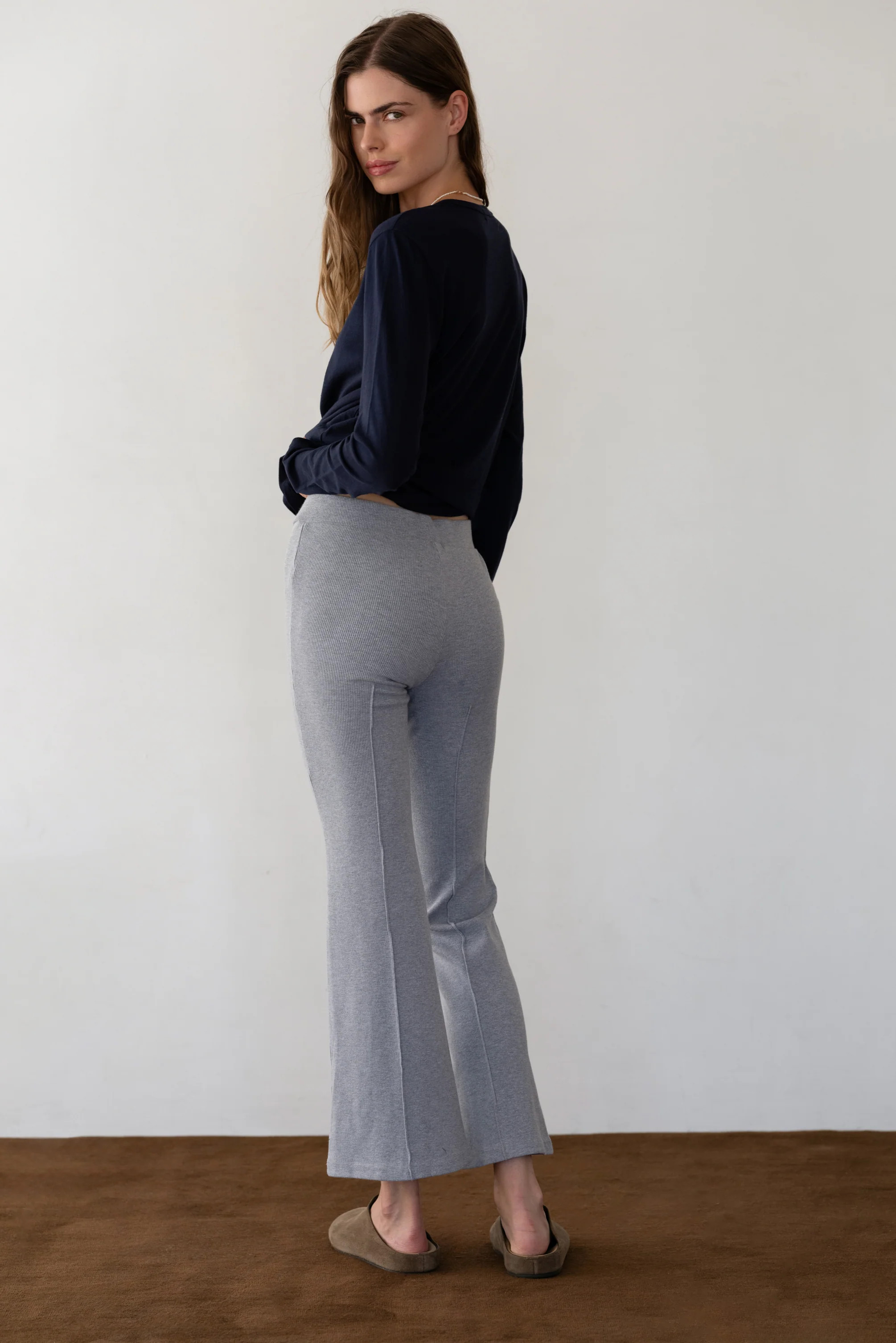 The Rib Kick Flare | DONNI.