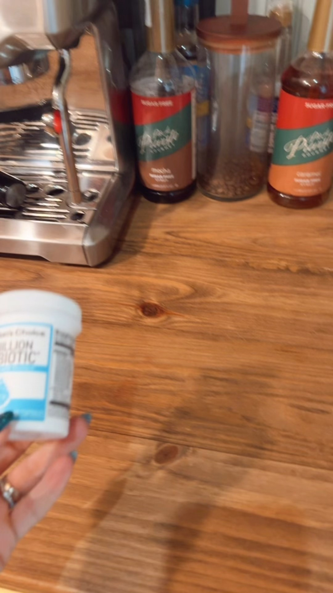 Also taking these #probiotics in to 2026 with me, these have been my favorite!

#health #Supplements

#LTKmorningroutine #LTKdayinmylife #LTKfitnessgoals