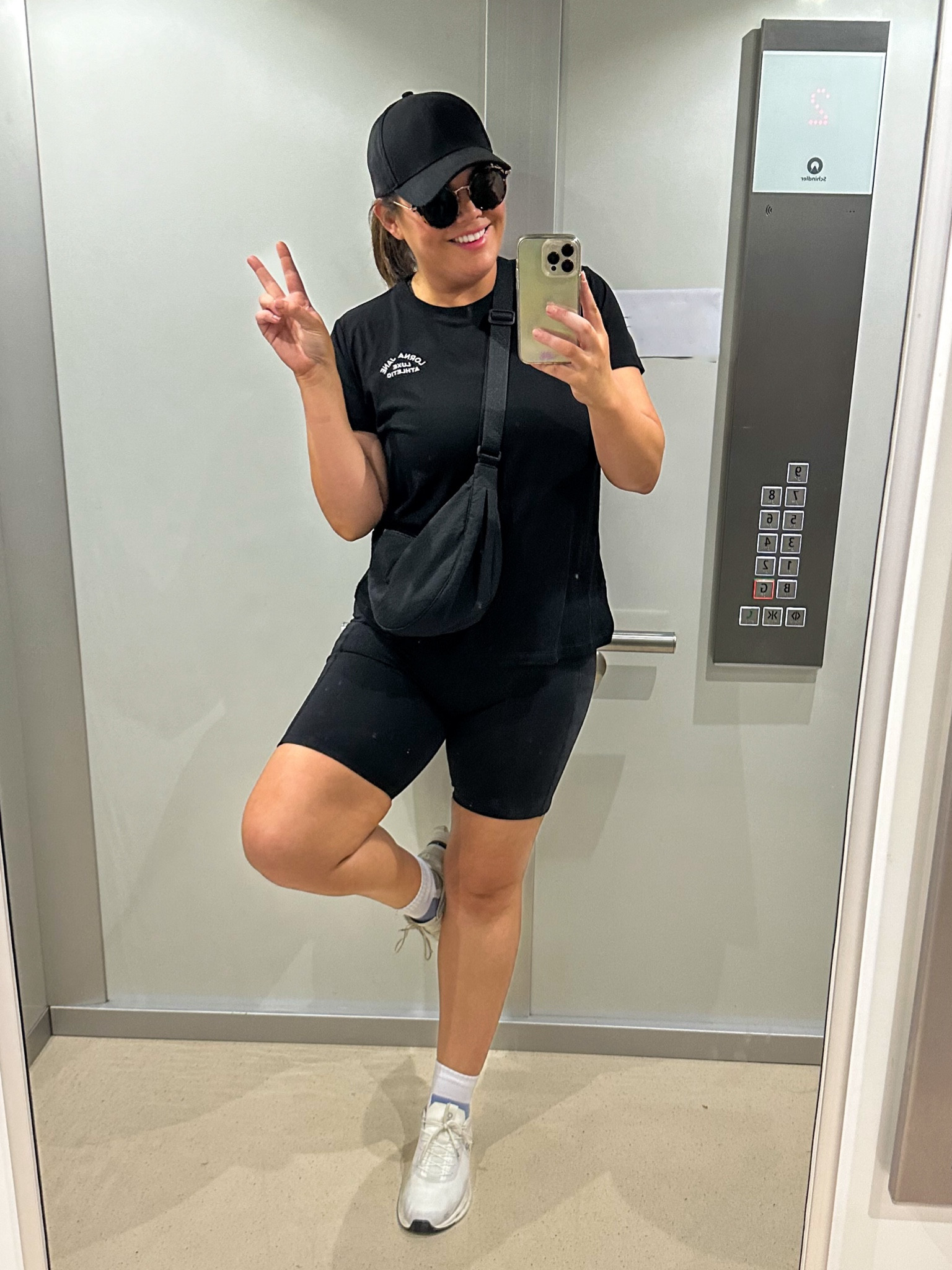 Go to: Activewear 
Lorna Jane Amy Bike Shorts (L)
Lorna Jane Lotus Tee (L)
On Runners
Links to exact items and similar below 

#LTKActive 

#LTKfitness