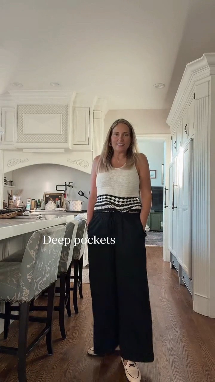 Love these pants so much!!! And they are $100 less than my sister’s! s

#LTKSeasonal #LTKOver40 #LTKMidsize