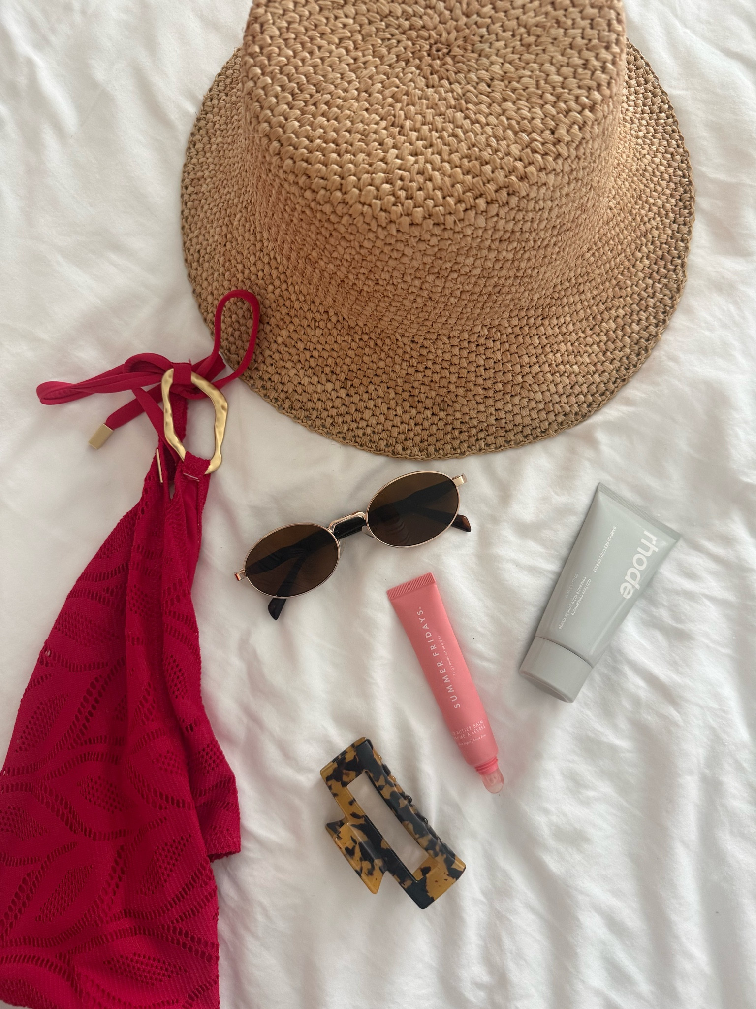 Vacation essentials


#LTKmomlife #LTKdayinmylife #LTKSaleAlert