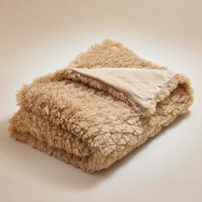 Cloud Faux-Fur Throw | Pottery Barn Teen