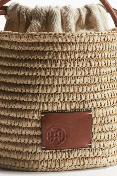 Straw bucket bag - Beige - Ladies | H&M GB | H&M (UK, MY, IN, SG, PH, TW, HK)