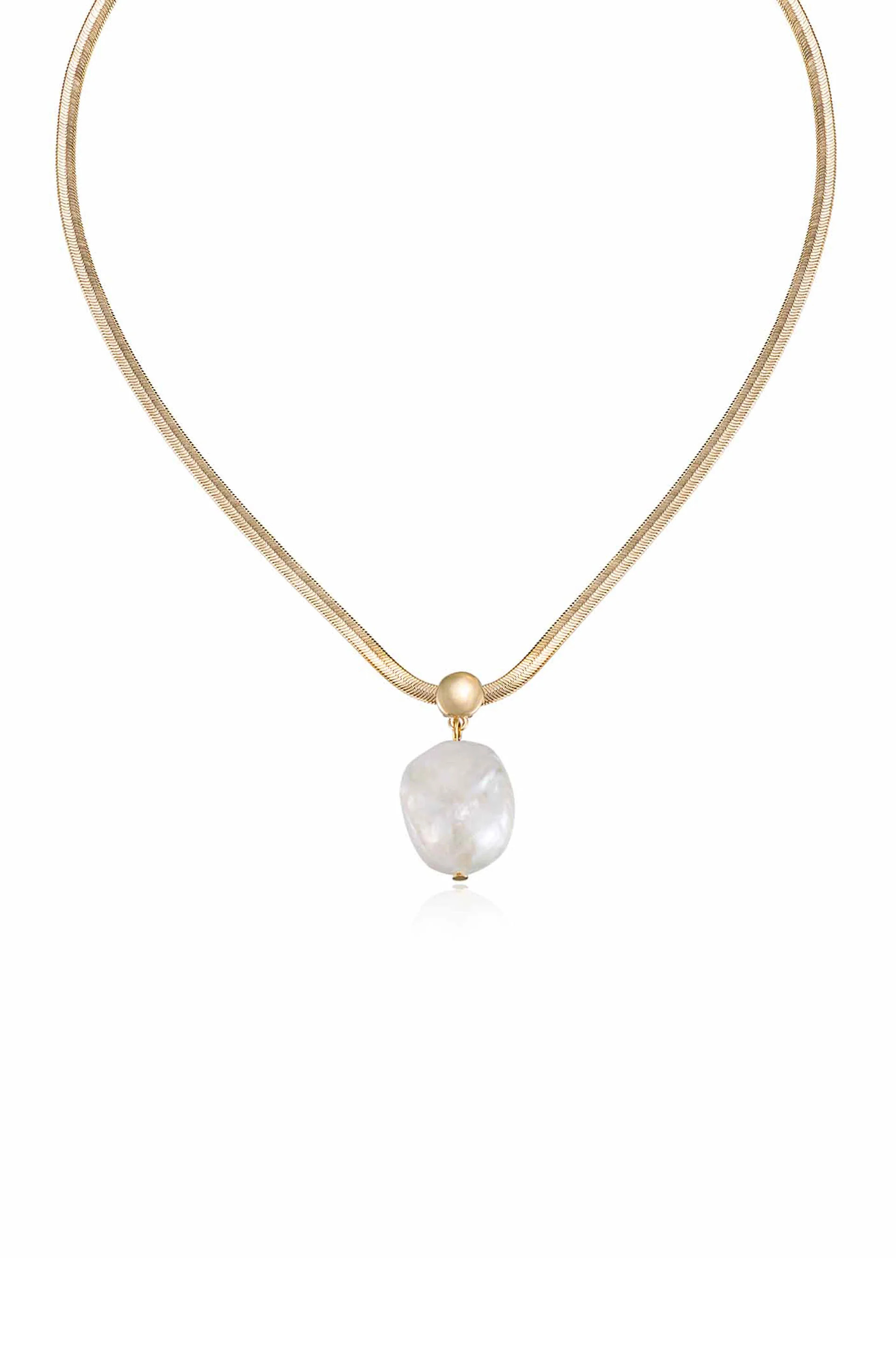 Baroque Pearl Pendant Necklace | Ettika