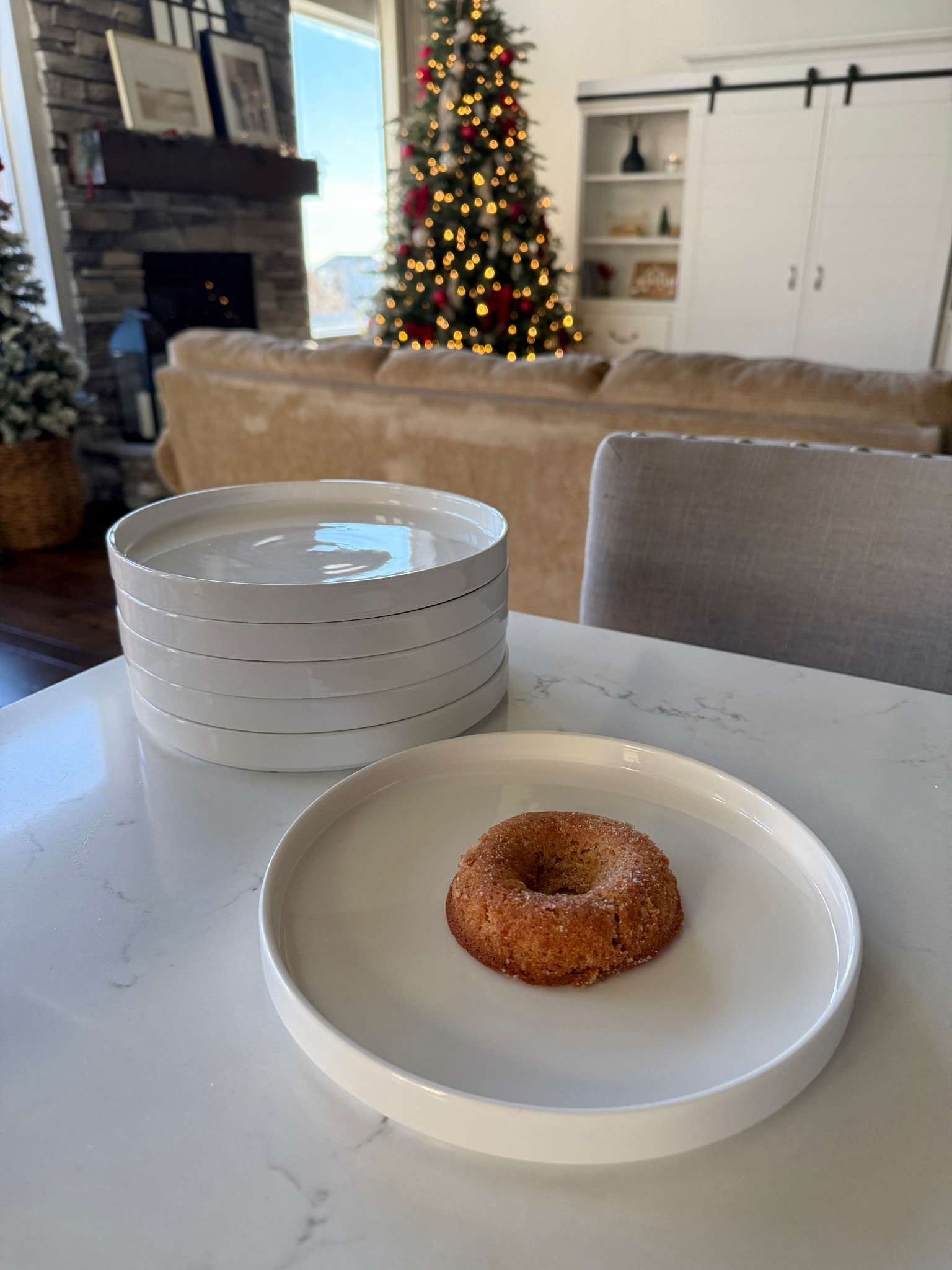 Shop my new porcelain snack plates from Amazon. Perfect for entertaining and on sale right now!

#LTKHome #LTKFindsUnder50 #LTKSaleAlert
