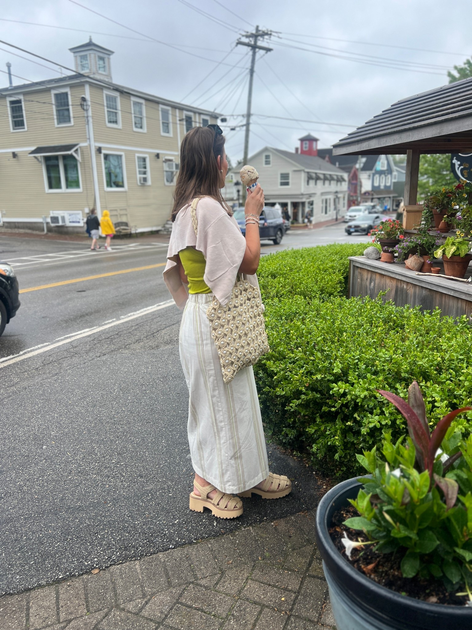 linen  and raffia forever 

#LTKSummerEdit #LTKFindsUnder50 #LTKTravel