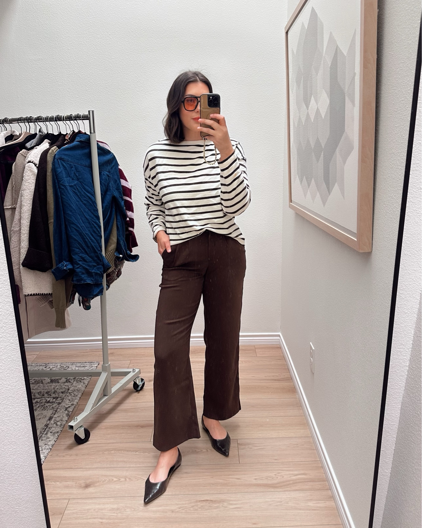 Today’s fit! I’m in the 10 of the pants and I find the run snug at the waist! 

I’m in the large of the top but a medium would fit better. It runs generously. Super nice quality, 100% cotton. 