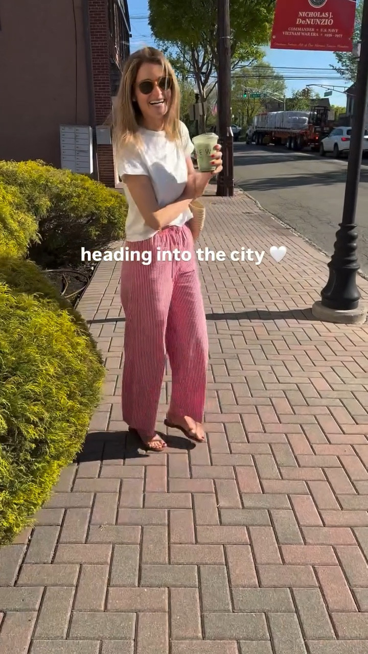 Weekends in NYC call for something a little more casual and comfortable than the weekday commute. I’m loving these new red seersucker pants from @marinelayer. They’re so fun! Perfect for the farmer’s market, coffee runs, or down at the beach all summer long. 

Sizing: Wearing an XS in pants (size down 1) and small tee. Sandals run tts 

#ootd #outfitoftheday #outfitinspo #everydaystyle

#LTKdayinmylife #LTKootd #LTKSeasonal