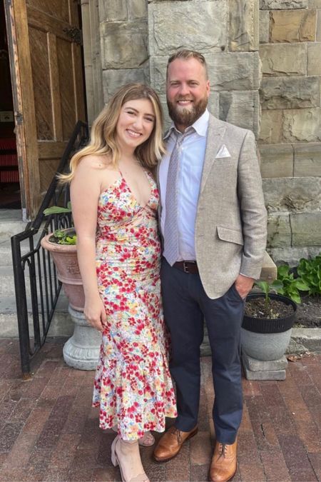 This floral midi dress is the perfect spring wedding guest dress! On sale too!

#LTKunder50 #LTKwedding