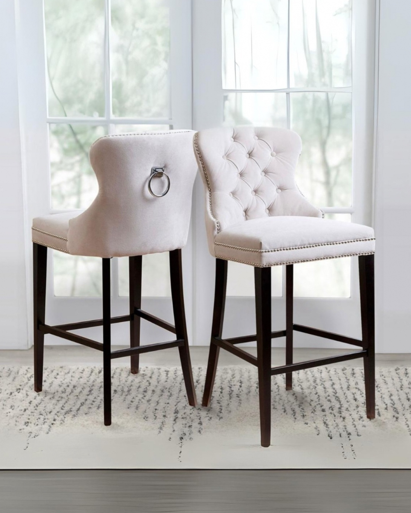 Only a few more days to save $50 on the gorgeous Milano Velvet Button-Tufted Barstool, a piece that exudes glamour and sophistication. Available in Navy Blue, Grey, and Ivory, this barstool is designed to add a touch of luxury to your bar table or kitchen counter

The Milano Barstool features velvet upholstery, styled with an elegantly tufted back, silver nailhead trim and a decorative ring on the back of the stool add a dash of glamour.

#LTKSaleAlert #LTKHome