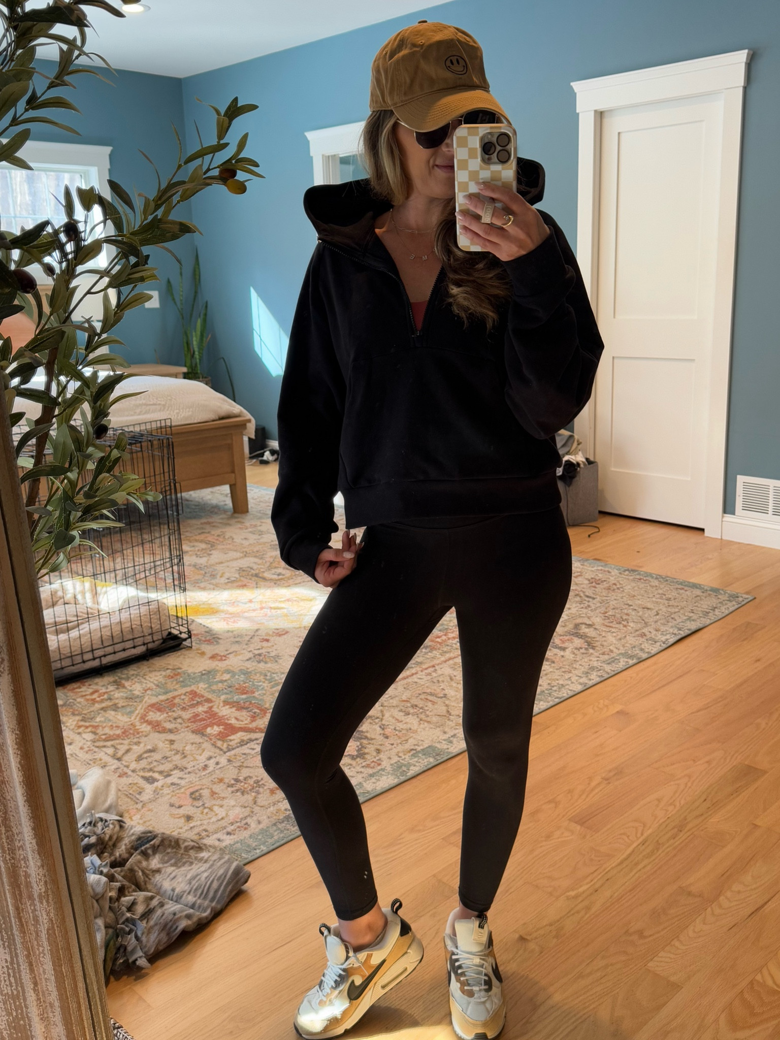 These might be the only leggings I buy from now on and I wear this sweatshirt almost every day 😆😆

#LTKSaleAlert #LTKTravel #LTKFitness