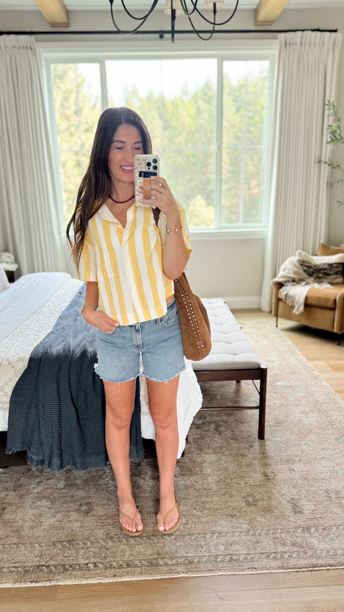 OOTD! Go to shorts! Top is sold out from H&M but linked a couple similar. 

Shorts, Abercrombie, H&M, Amazon fashion, Madewell, handbag, shoulder bag, tote, sandals, OOTD, button up, crop, Summer 


#LTKxMadewell #LTKStyleTip #LTKFindsUnder50