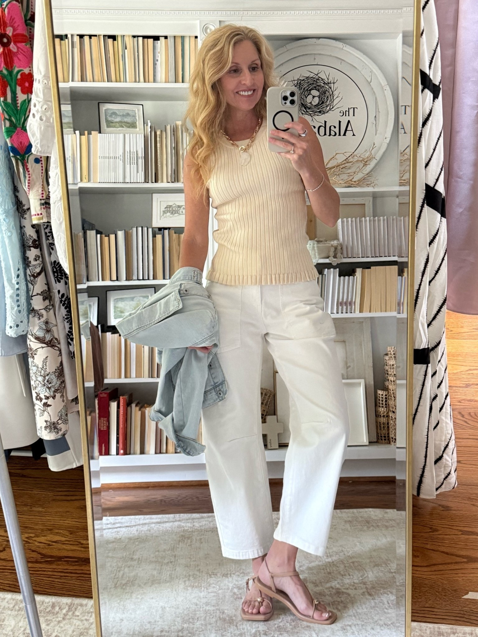 Friday date ootd 🤍✨

#LTKootd #LTKdayinmylife #LTKOver40