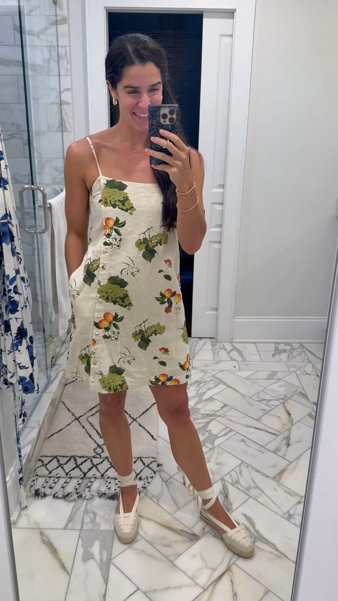 Dress runs oversized. I’d size down one (wearing an XS tall- I’m 5’8” for reference)

Shoes run TTS. Wearing a 9