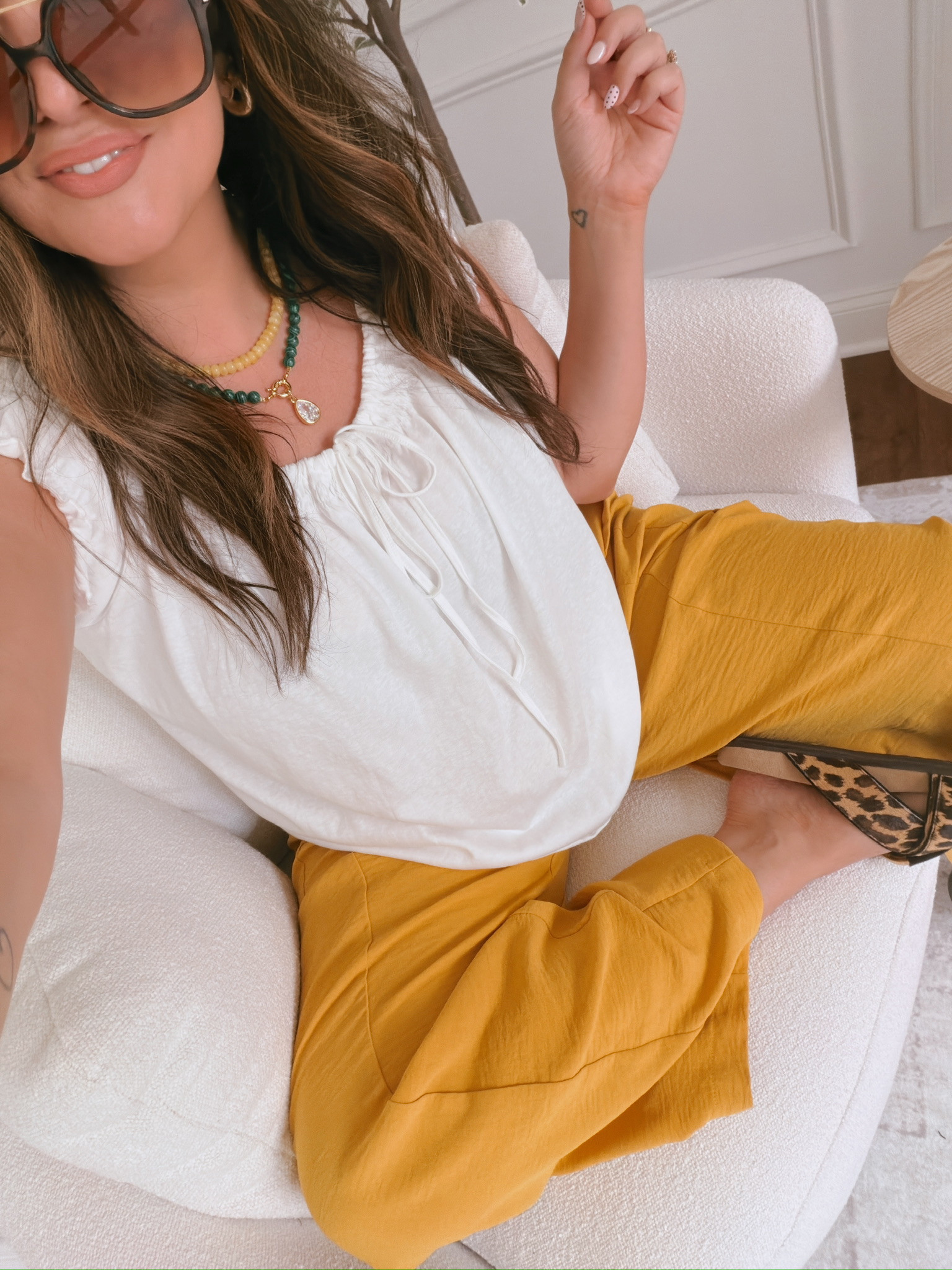 wearing a large in the top, an XL in the bottoms

#LTKSeasonal #LTKMidsize
