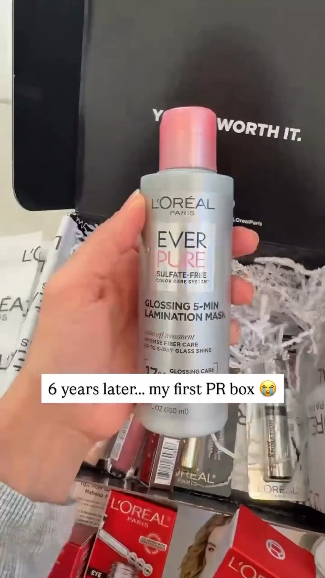 Started posting in 2019, scared, unsure, & overthinking everything. I kept creating even when the views were low and it felt like no one was watching.

6 years later, my first PR box 🤍 and from @lorealparis !!!!!!

A reminder that showing up matters more than perfection, and consistency always wins.

If this is your sign… take it.

#contentcreator #prbox #lorealparis #giftedbylorealparis #creatorjourney