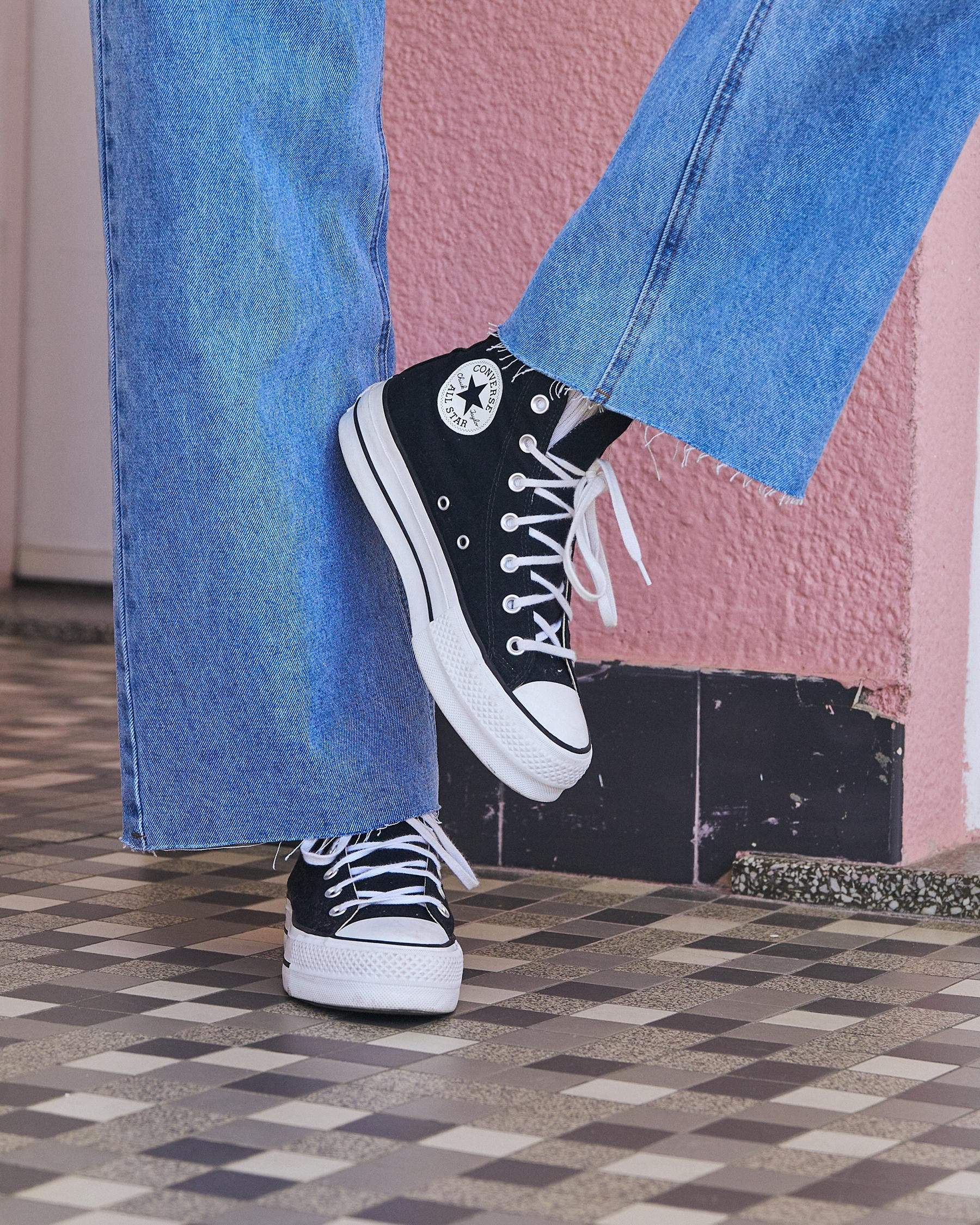 Converse Women's Chuck Taylor Hi-Top Platform Shoes in Black Size 2 | City Beach (US)