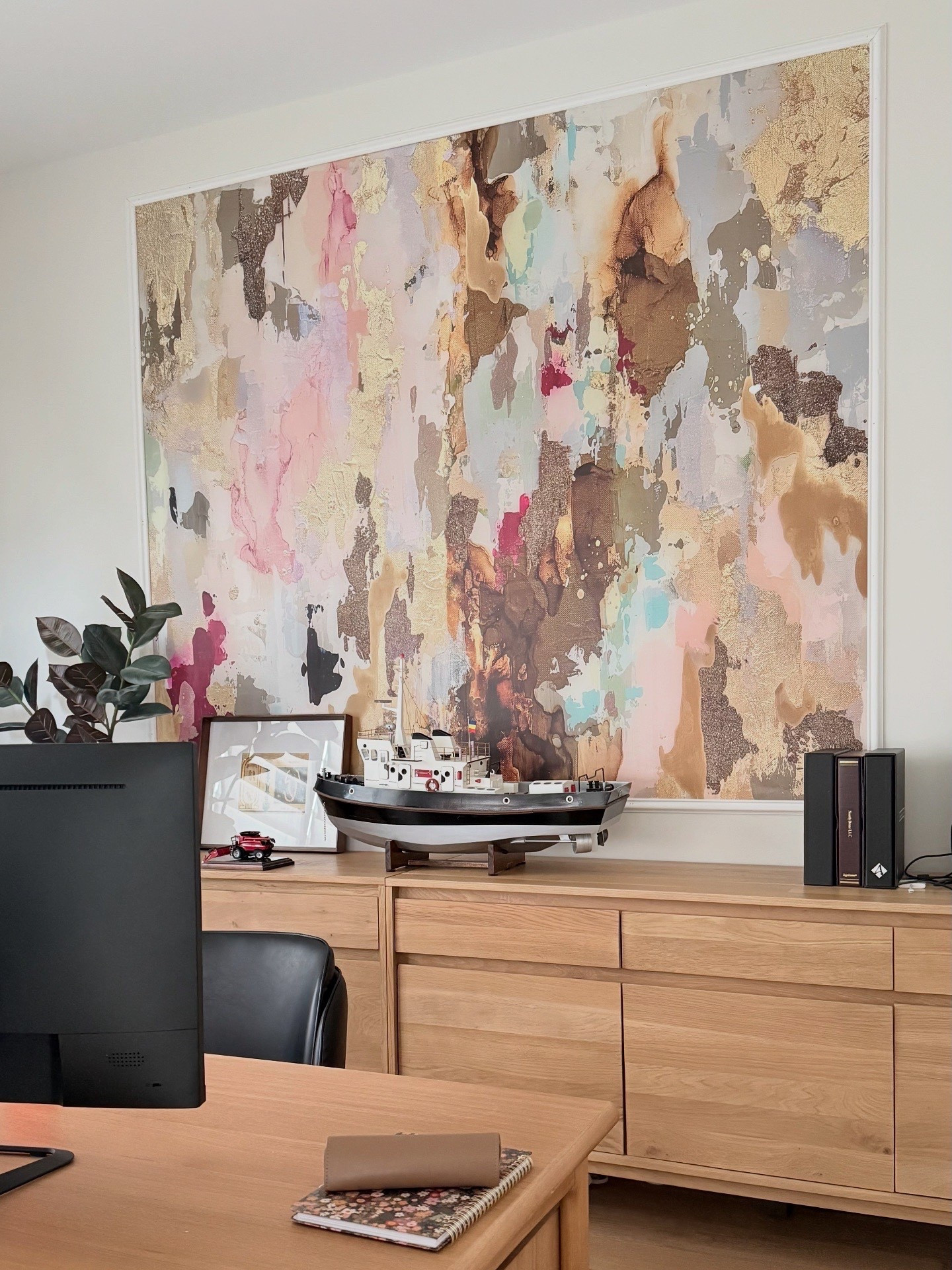 Home office furnishings  at my home  

#LTKFamily #LTKStyleTip #LTKHome