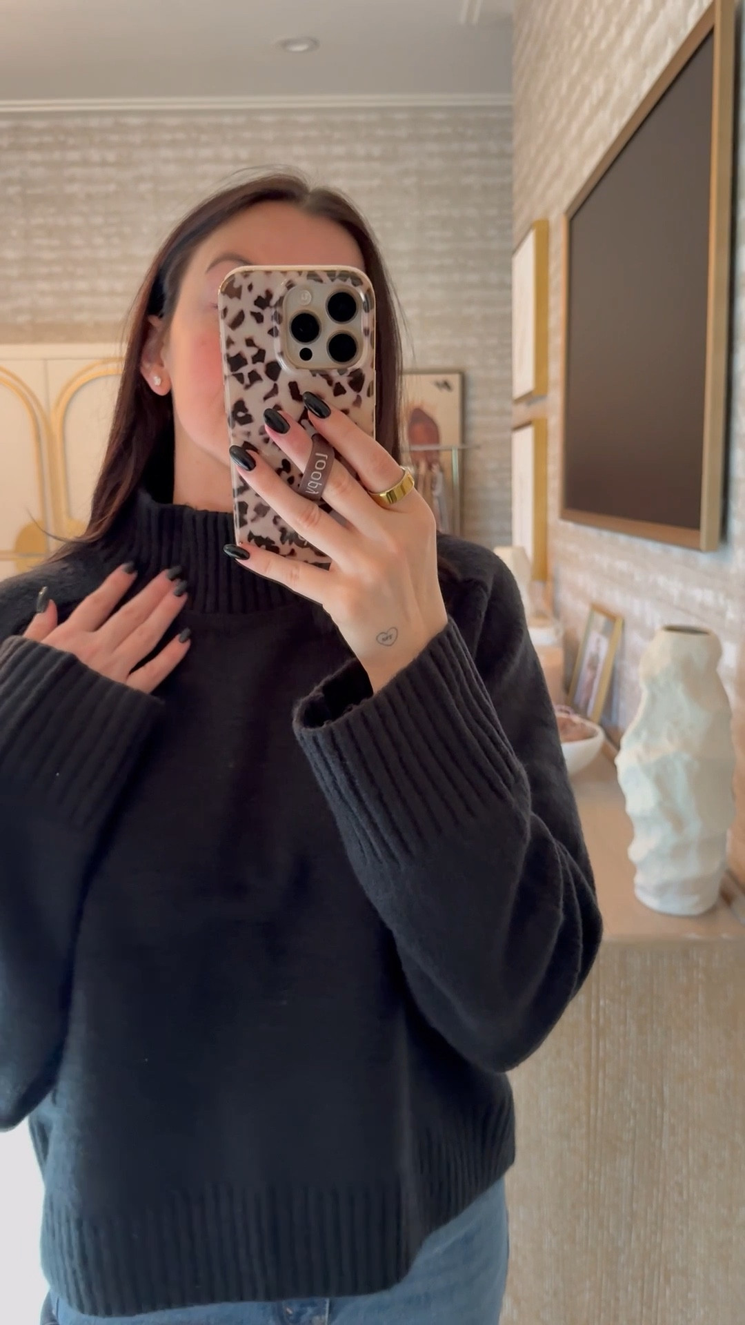 AFTIA for an extra 15% off the Abercrombie sitewide sale. M mock neck sweater, 28L flare jeans 

#LTKSeasonal #LTKCyberWeek #LTKFindsUnder50