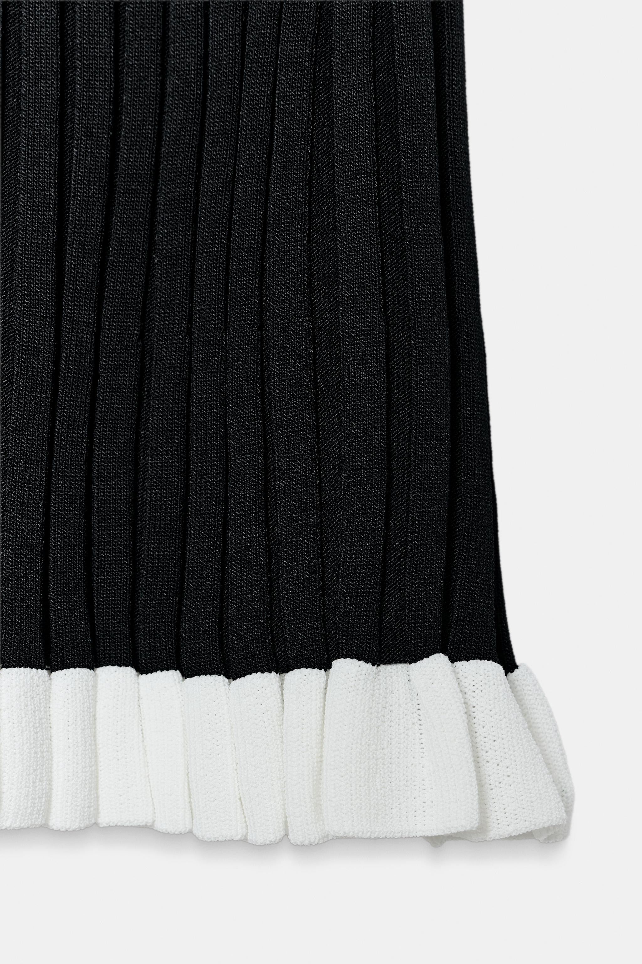 Sleeveless boat neck dress. | Zara US