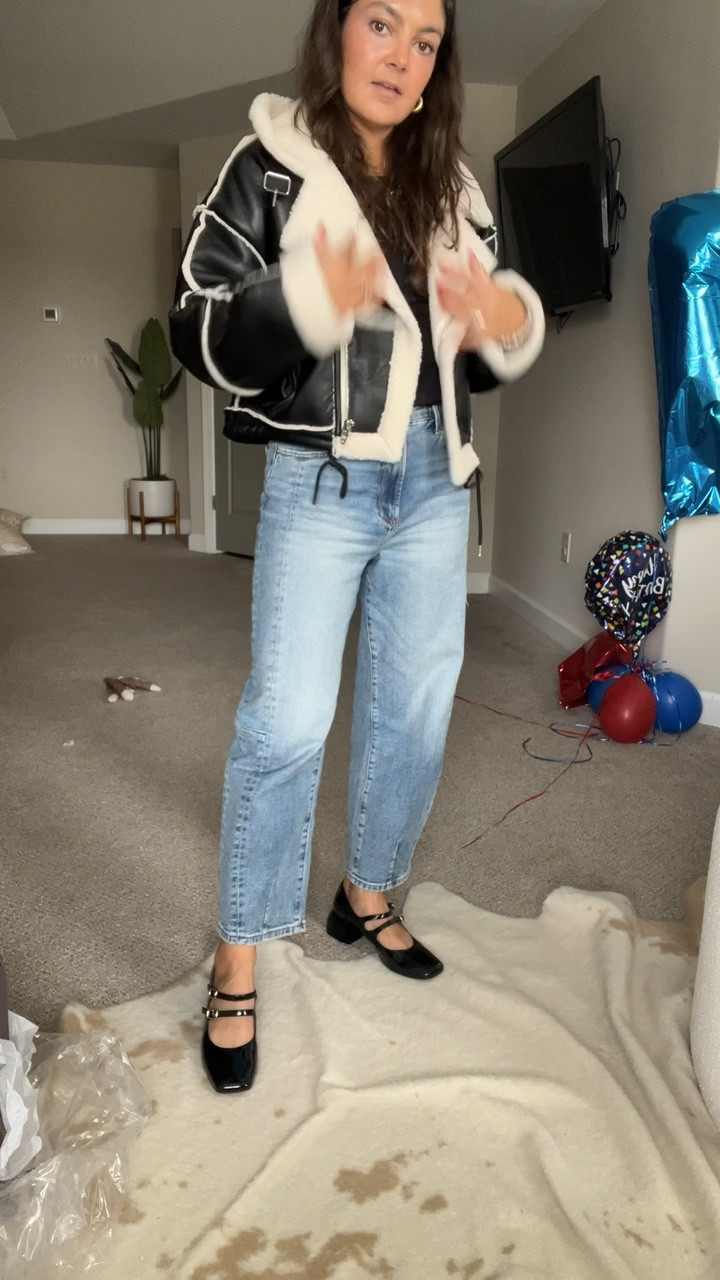 NSale Blank NYC Sherpa jacket in black and brown. Wearing a small