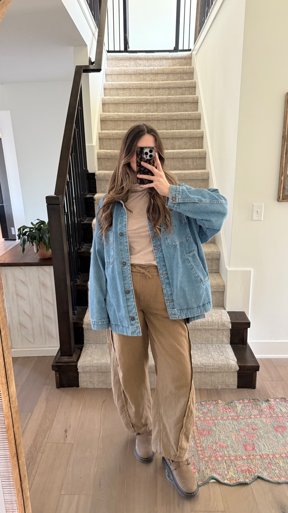 wearing a small in oversized jacket and pull on barrel pants! Pants are some of my favorite I wore when I was pregnant and so comfy postpartum! Top is old madewell, linked similar!