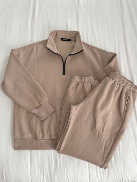 Loungewear set featuring a cozy quarter zip and joggers. Soft & fashionable! 

#LTKfindsunder100 #LTKSeasonal