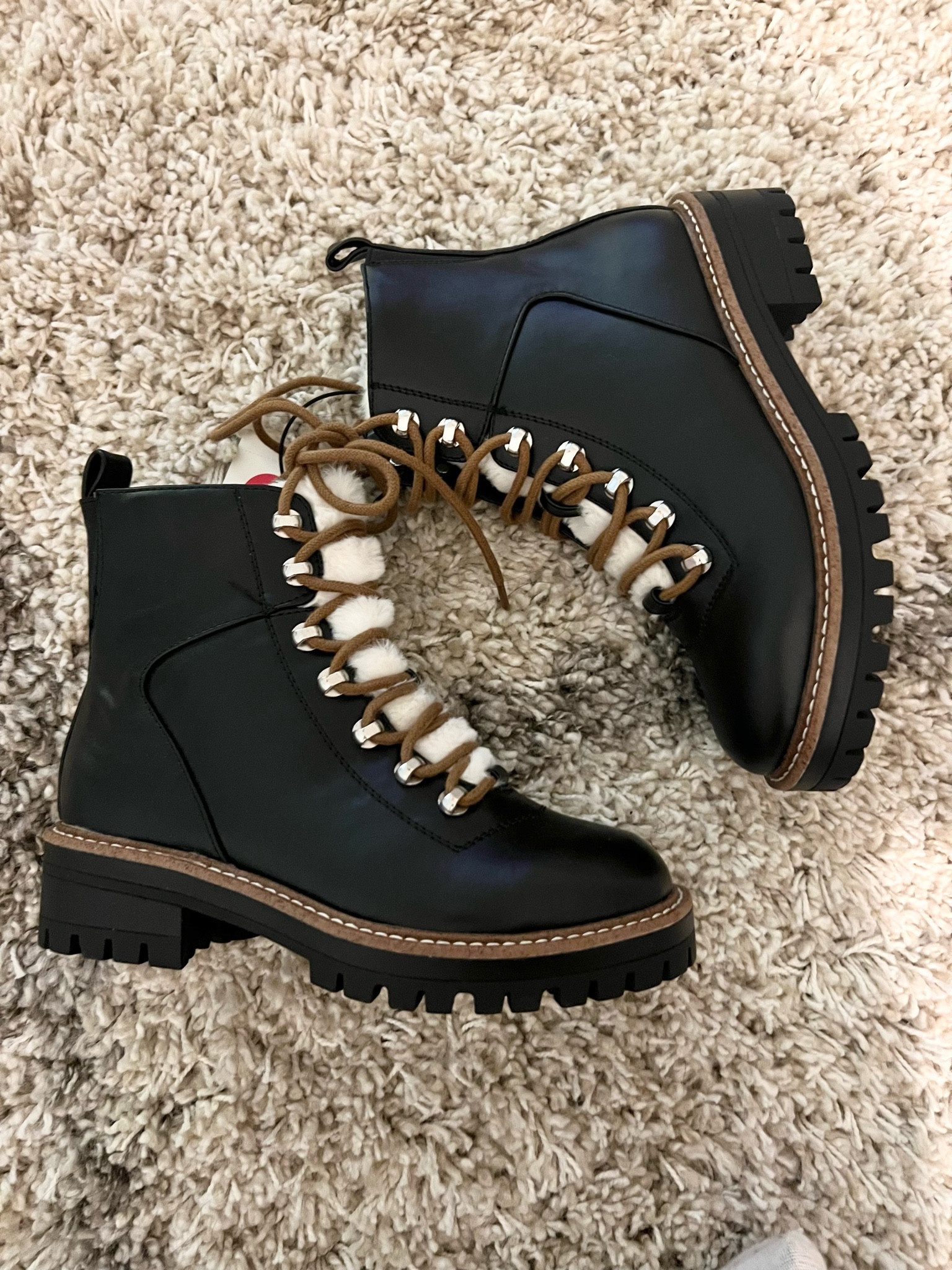 Target Sale! 30% off shoes and apparel! 

#LTKsalealert #LTKshoecrush #LTKHoliday